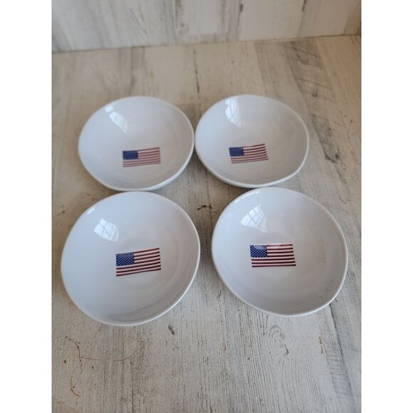 Williams-Sonoma white patriotic American flag bowl set kitchen decor - Picture 1 of 6